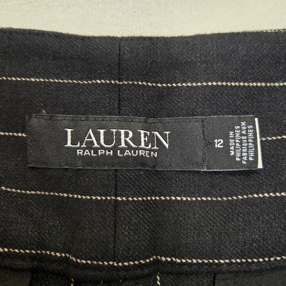Lauren Ralph Lauren Womens Black Pinstripe Linen Blend Pleated Shorts Size 12 - Picture 6 of 12